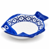 Visvormig serveerbord van 20 cm in blauw-wit keramiek met decoratieve rand en vinnen.