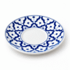 Blauw-wit keramisch schoteltje van 14 cm met decoratief bloemmotief.