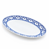 Lege blauw-witte ovale keramische schaal van 24 cm met traditioneel Thais motief.