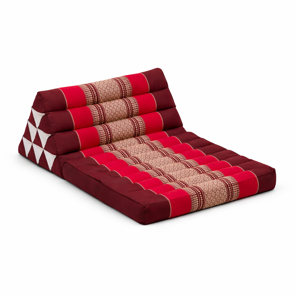 Uitgeklapt Thais driehoekskussen in bordeaux en rood met liggedeelte en rugsteun