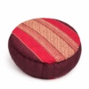 Zafu meditatiekussen rood en bordeaux met traditioneel Thais patroon voor yoga en meditatie