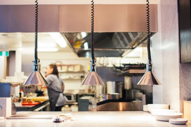 keuken restaurant servies