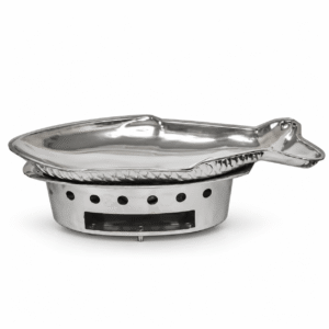 Thaise visbarbecue en hotpot van roestvrij staal met een visvormige schaal en onderstel voor branders.