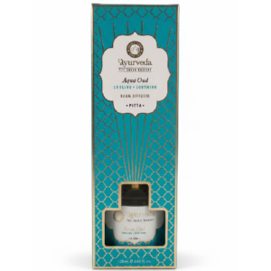 Ayurveda room diffuser Aqua Oud Pitta, rustgevende geur in turquoise verpakking, vrijstaand productbeeld