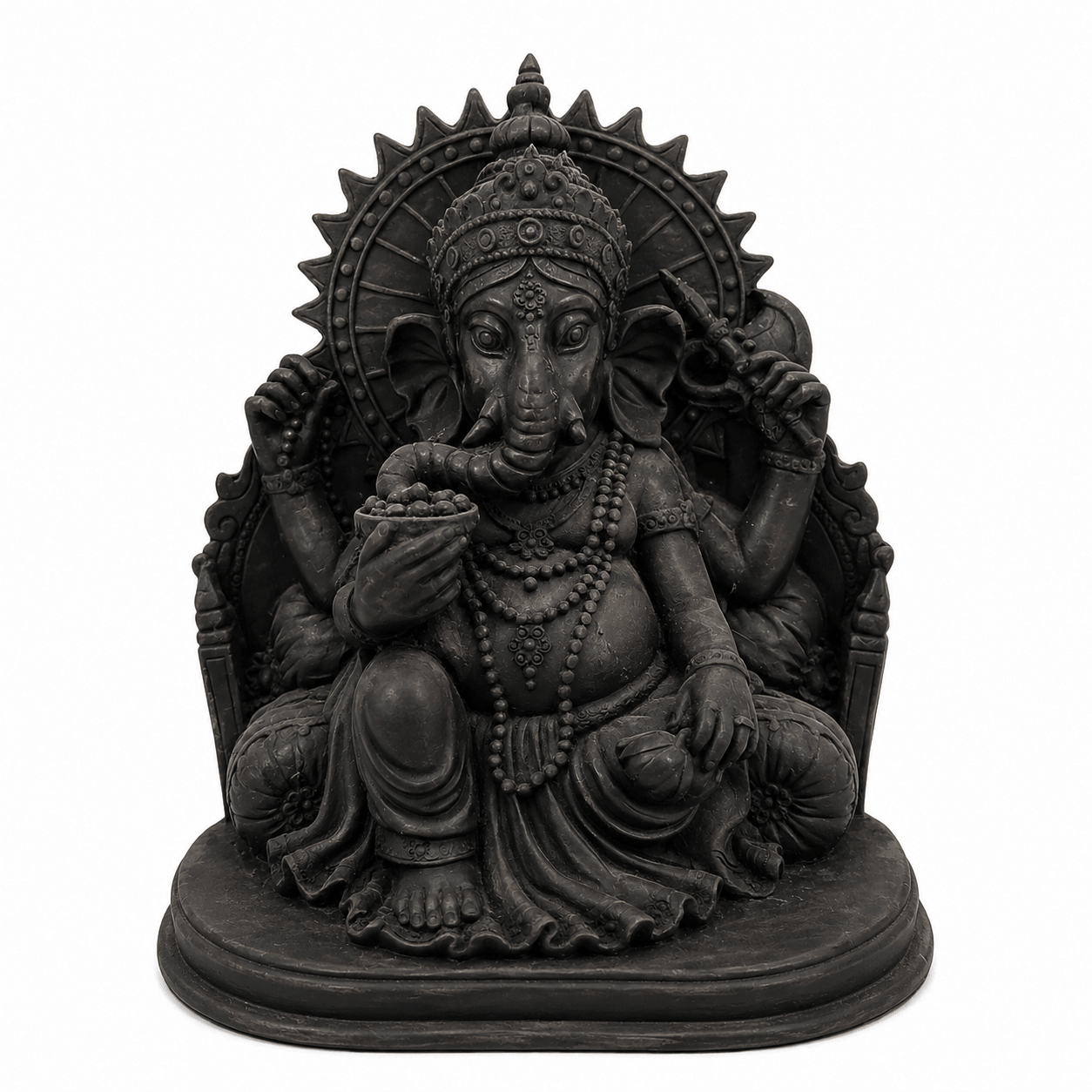 Donkerbruin Ganesha beeld Shakti met sierlijke kroon en gedetailleerde ornamenten op een decoratieve voet